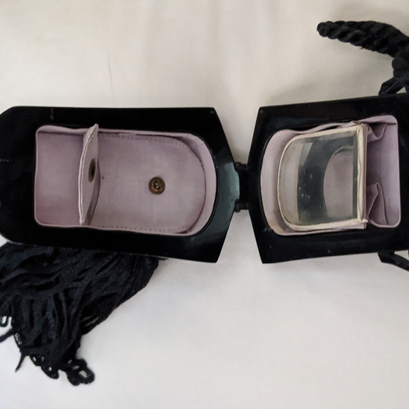 Antique 1920s French Vanity Bag Compact with Lipstick 💄 Tassel - Picture 8 of 10